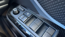 Toyota C-HR 1.8 Hybrid Design 5dr CVT Hybrid Hatchback